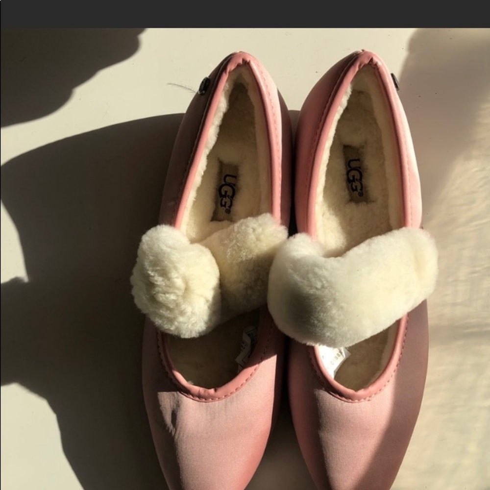 UGG FUR SHOES in pink